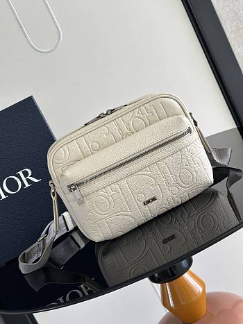 Dior Rider 2.0 Zipped Messenger Bag Gravity Grained Calfskin 23 x 17 x 7.5 cm