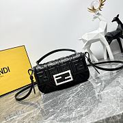 Fendi Baguette Top Handle Bag - 19x3x11cm - 1