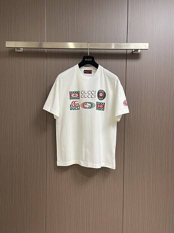 Cotton jersey T-shirt with Gucci print