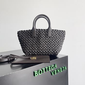 Bottega Veneta Small Tote - 22*15.5*6.5cm