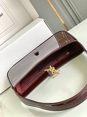 YSL Le 7 À 7 Spicy Chocolate Patent Leather 23cm - 6