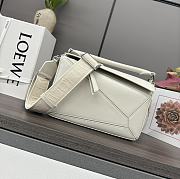 Loewe Puzzle Anagram White Bag - 24*10.5*16CM - 1