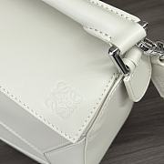 Loewe Puzzle Anagram White Bag - 24*10.5*16CM - 4