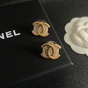 Chanel CC Logo Gold And Diamond Earrings - 4