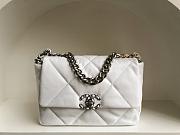 Chanel 19 handbag white leather in silver hardware 26cm - 1