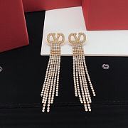 Valentino Garavani Vlogo Gold Rhinestone Fringe Drop Earrings - 4