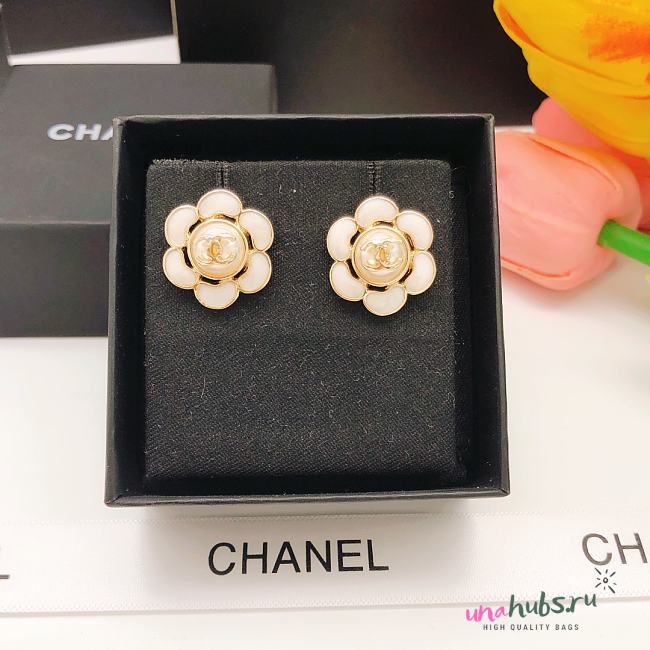 Chanel Flower White Earrings - 1