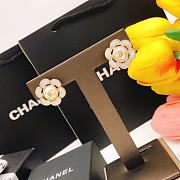 Chanel Flower White Earrings - 3