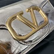 Valentino Vlogo Loco Small Leather Shoulder Gold Bag 20cm - 5