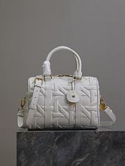 	 Dior Groove Bag White Macrocannage Calfskin - 3