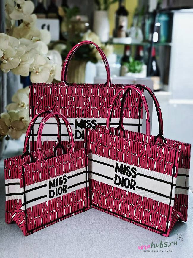 Dior Book Tote Pink and Black Miss Dior Graffiti Embroidery - 1