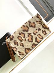 Celine small cabas thais in LEOPARD TEXTILE AND CALFSKIN - 25.5 x 18.5 x 12 CM - 3