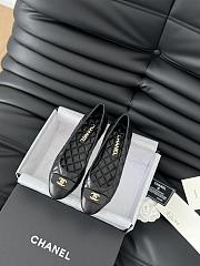 	 Chanel Quilted Leather Chain Block Heel Pumps 1.5cm - 4