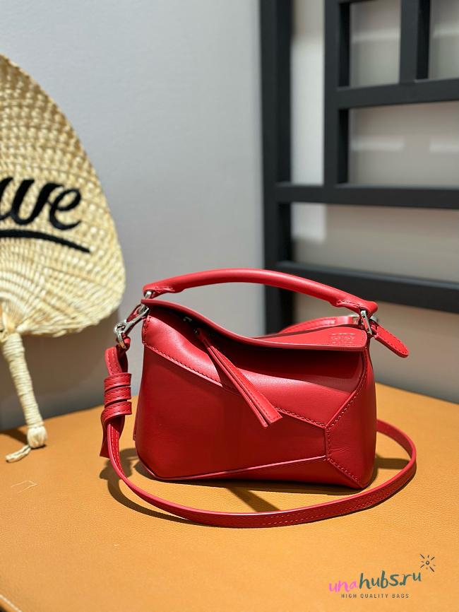 Loewe Puzzle Mini Red Bag 18cm - 1