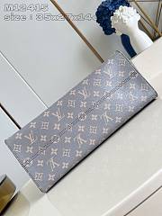 Louis Vuitton OnTheGo MM Trianon Gray - 3