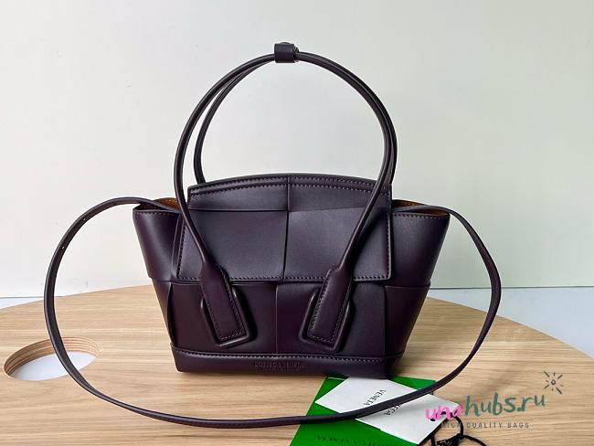 Bottega Veneta Mini Arco Coffe Color - 17x16x6x29cm - 1