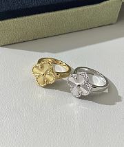 Van Cleef & Arpels Vintage Alhambra Ring - 5