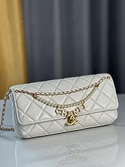 	 Chanel White Pearl Gold Chain Strap Bag - 13/27/5cm - 3