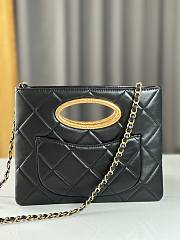 Chanel Small shopping bag Lambskin & Gold Plated Metal - 19*25*3cm - 2