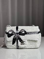 Chanel Evening party bag Flap Bag - 21cm - 1