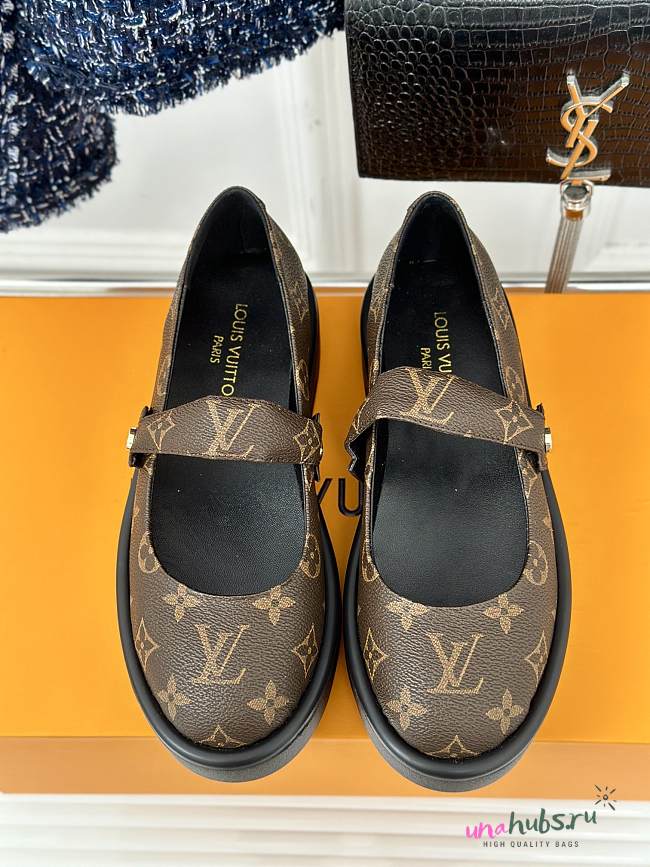 Louis Vuitton Mary Sue Flat Form Shoes Monogram Leather - 1