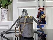 Louis Vuitton Vanity Chain Pouch in Grey - 19 x 11.5 x 6.5cm - 6