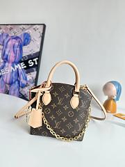 Louis Vuitton Lockit BB  19×15×7cm  - 6