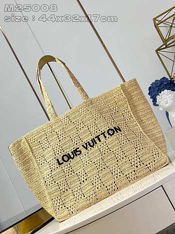 Louis Vuitton Summer Shopper Tote MM - 44 x 32 x 17