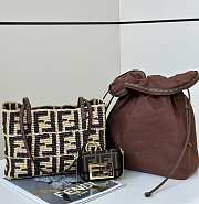 Fendi Small Roll Brown FF raffia crochet shopper with pouch - 23/15/19cm - 4