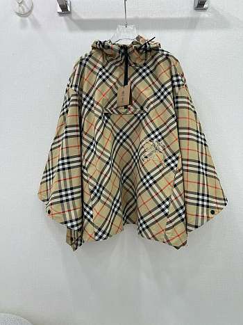 Burberry Check Cape Brown