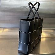 	 Bottega Veneta Arco Black With White Line Tote Bag - 37*27*9cm - 4