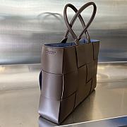 	 Bottega Veneta Arco Tote Bag In Brown - 37*27*9cm - 4