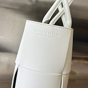 Bottega Veneta Arco Tote Bag in White - 37*27*9cm - 4