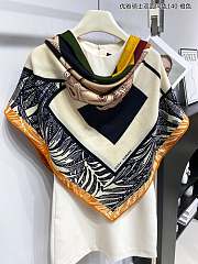 Hermes Cavalieren Formes Shawl 140cm - 3