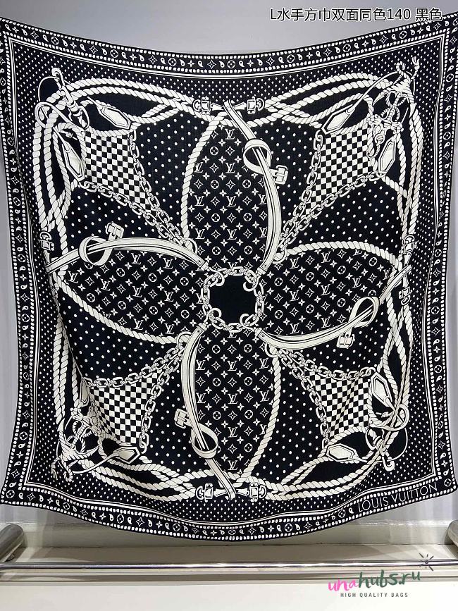 Louis Vuitton Black Flower Scarf 140cm*140cm - 1