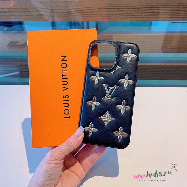 Louis Vuitton Gold Logo Phone Case - 1