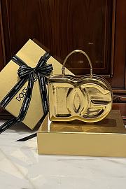 Dolce & Gabbana DG Logo Bag crossbody patent box bag - 20*15*6.5 - 2