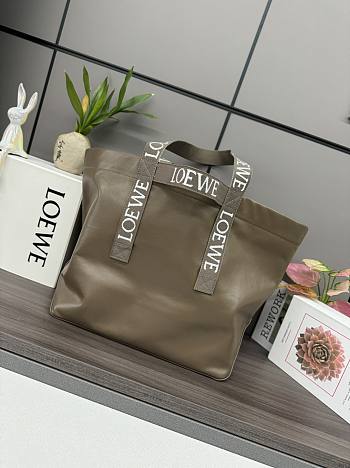 	 Loewe Distressed Leather Tote Bag In Dark Green - 50*20*31cm