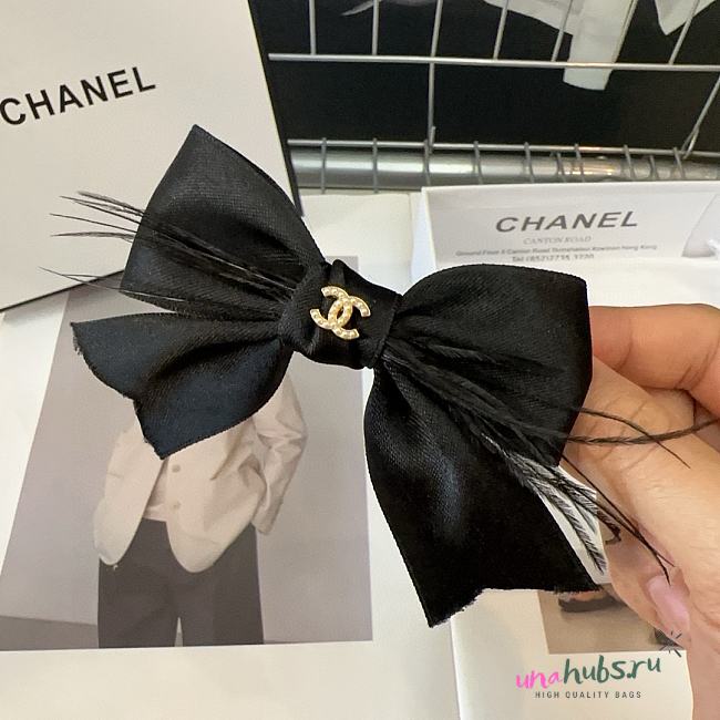 Chanel Bow Hair Clip Black CC Logo - 1