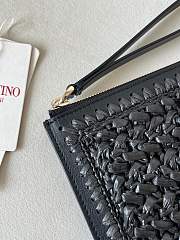 Valentino Vlogo Signature Raffia Clutch - 3