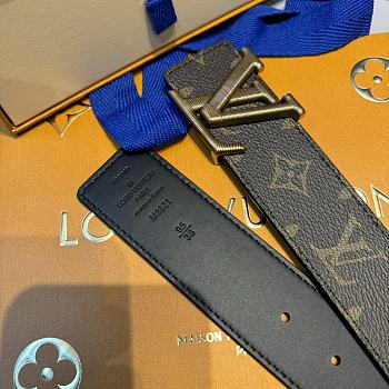 Louis Vuitton Monogram Reversible Belt