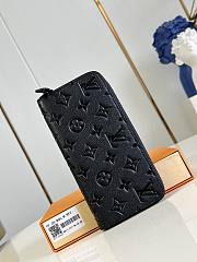 Louis Vuitton Black Long Zippy Wallet - 21cm - 4