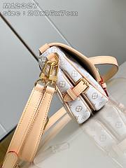 Louis Vuitton Saumur BB monogram White Bag - 20cm - 6