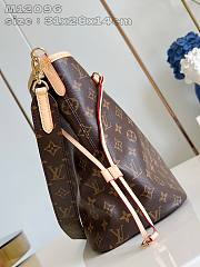 Louis Vuitton Neverfull MM With Leather Strap Monogram Canvas Red - 4