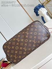 	 Louis Vuitton Neverfull MM With Leather Strap Monogram Canvas Pink - 6