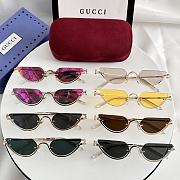 Gucci Cat-eye frame sunglasses - 2