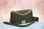 Chanel Le Boy Green Lambskin Bag - 25 x 15 x 9cm - 3