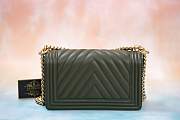 Chanel Le Boy Green Lambskin Bag - 25 x 15 x 9cm - 2