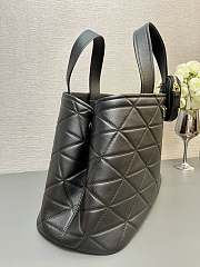 Prada small quilted leather tote bag - 4