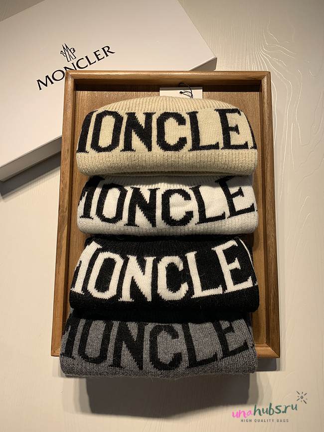 Monclẻ Beanie Hat - 1